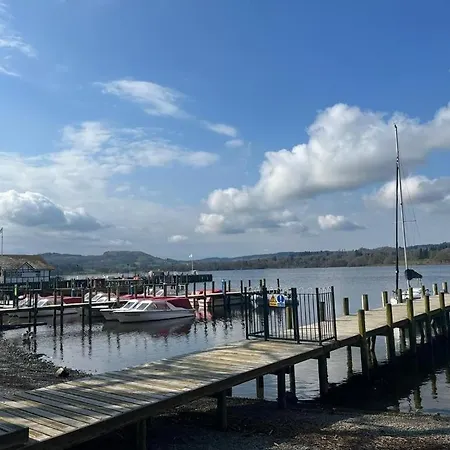 The Luxurious Langdale 6 At Park Dean White Cross Bay,