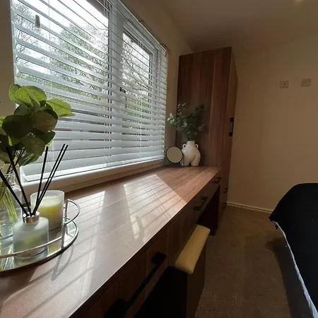 Kemp The Luxurious Langdale 6 At Park Dean White Cross Bay,