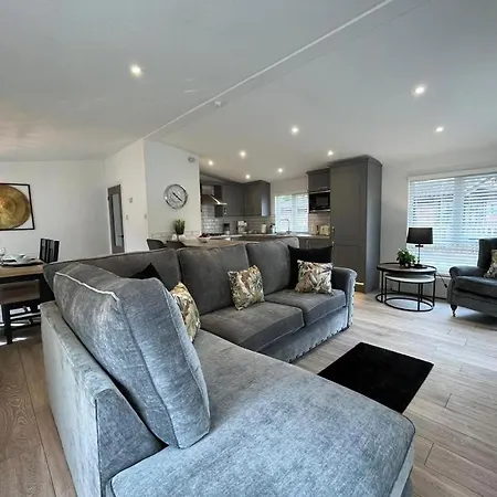 אתר קמפינג The Luxurious Langdale 6 At Park Dean White Cross Bay, *