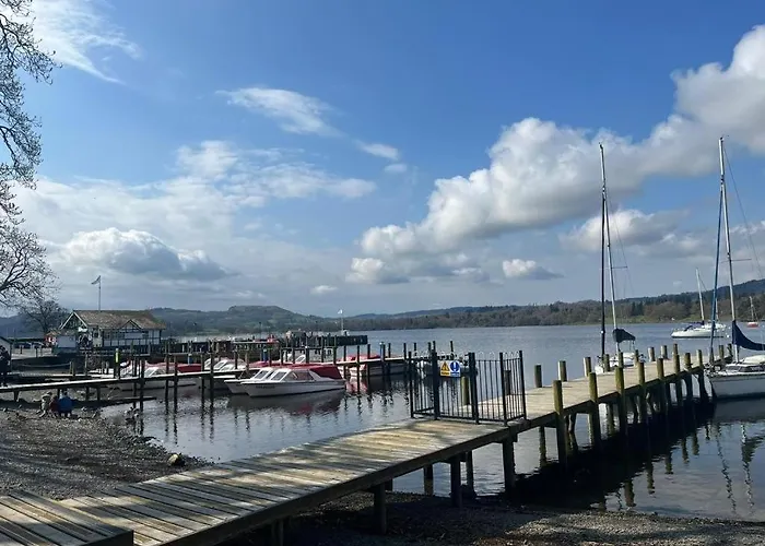 The Luxurious Langdale 6 At Park Dean White Cross Bay,