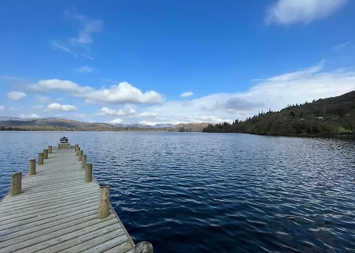 The Luxurious Langdale 6 At Park Dean White Cross Bay, Parque de Campismo *