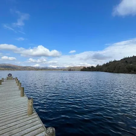 The Luxurious Langdale 6 At Park Dean White Cross Bay, Parque de Campismo *